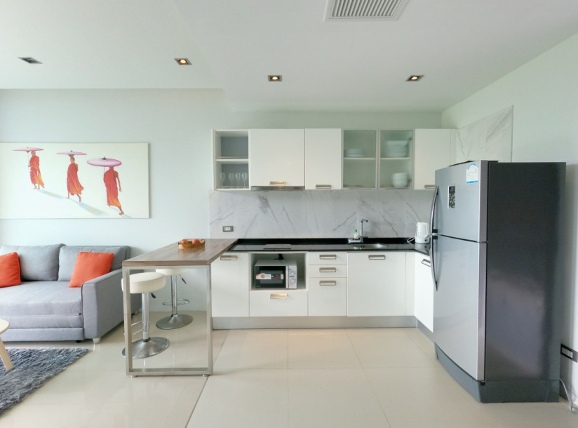 Emerald Patong A Stylish Holiday Apartment with Spectacular Sea Views in Patong-4