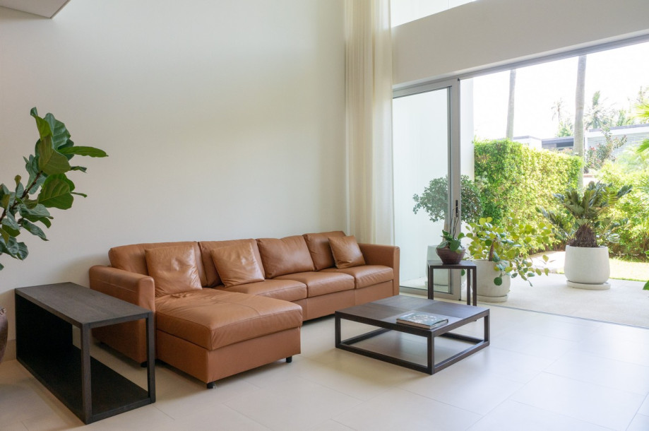 Two Bedroom 177sqm Duplex Foreign Freehold Condo For Sale at Baan Yamu-6