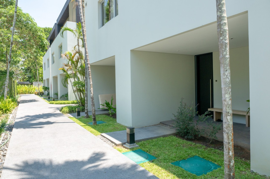 Two Bedroom 177sqm Duplex Foreign Freehold Condo For Sale at Baan Yamu-37