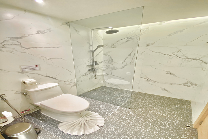 Allamanda Condominium  1 Bedroom 1 Bathroom Minimalist Design Meets Luxury Living in Laguna-22