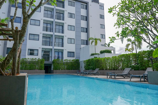 Modern 1-Bed 1-Bath 38 SQM Condo with Seaview in Chalong, Phuket-2