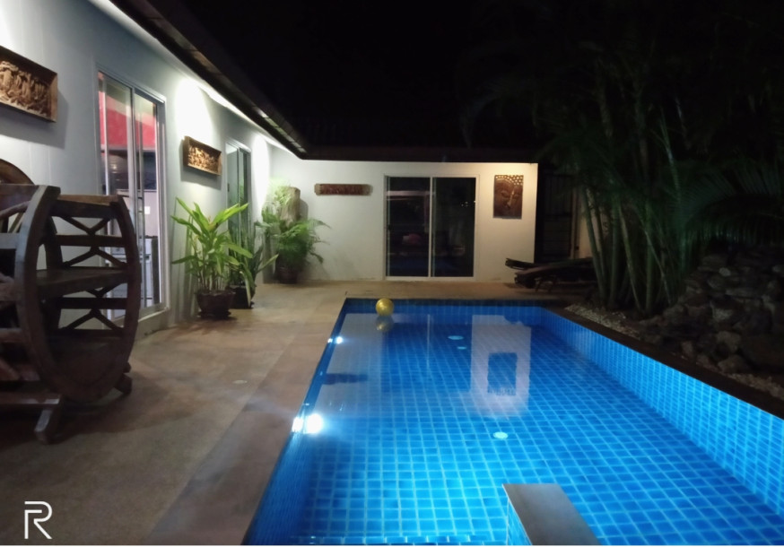 Bright and Cheerful Three Bedroom House with Private Pool in Rawai-17