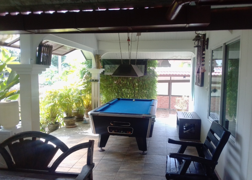 Bright and Cheerful Three Bedroom House with Private Pool in Rawai-16