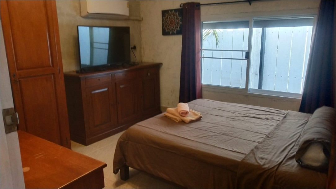 Bright and Cheerful Three Bedroom House with Private Pool in Rawai-3