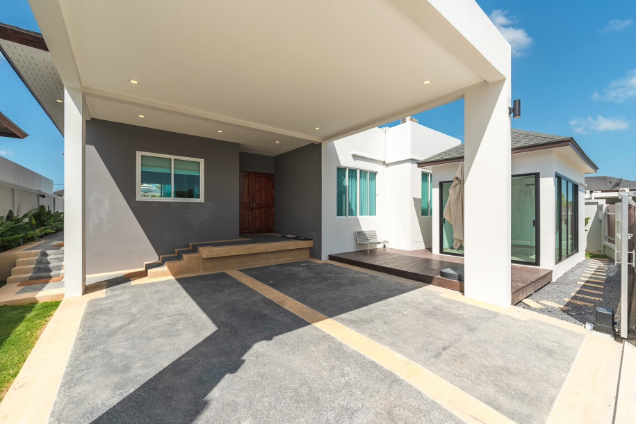 Ananda Lake View new renovated Three bedroom villa for rent-25