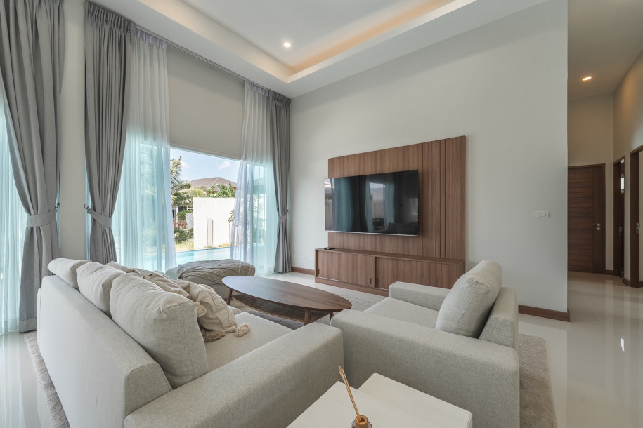 Ananda Lake View new renovated Three bedroom villa for rent-16