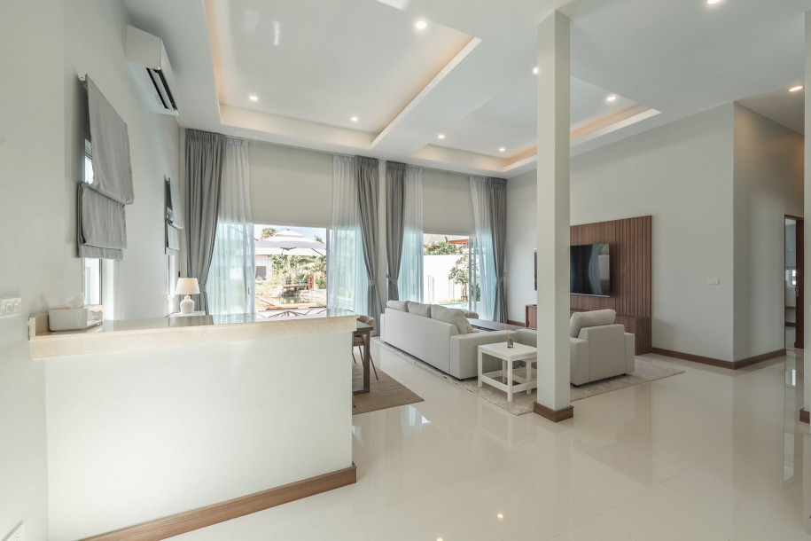 Ananda Lake View new renovated Three bedroom villa for rent-9