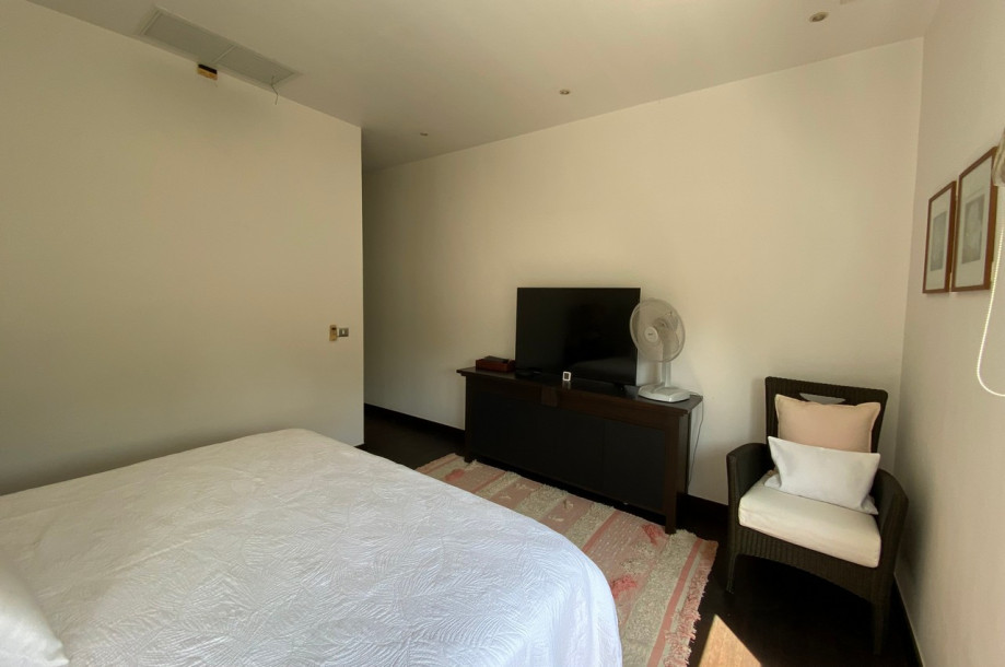 3 Bedroom Luxurious Duplex Apartment near Layan Beach-16