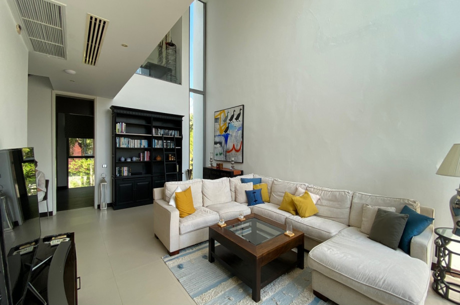 3 Bedroom Luxurious Duplex Apartment near Layan Beach-11