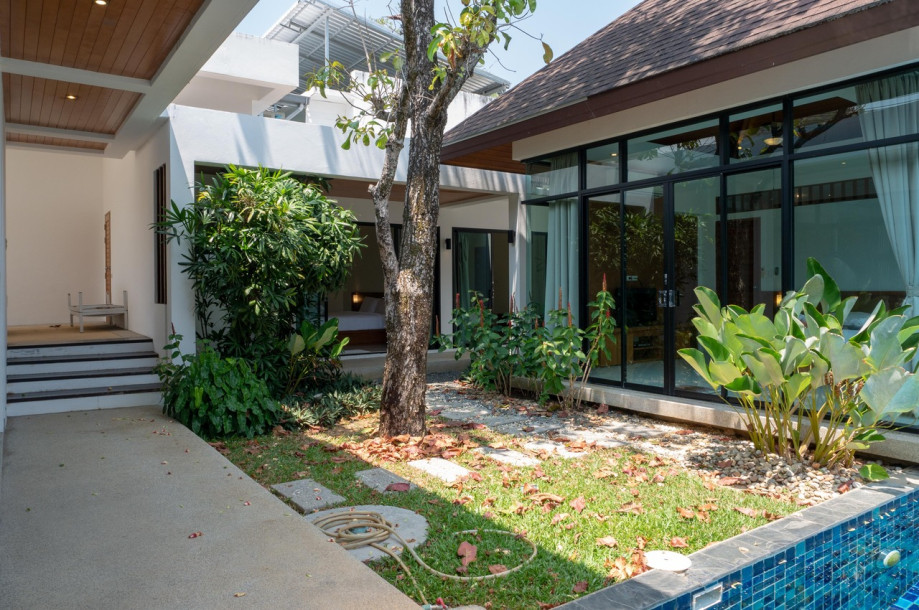 Spacious Three Bedroom Villa With Private Pool In Rawai, Phuket-22
