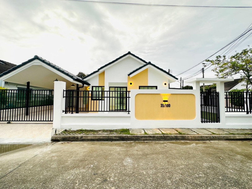 Land and House Baan Parichart // 2 bed 2 bath house for sale 10 mins to BCIS School-3