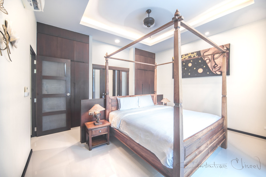 Saiyuan Estate // 2 bed 2 bath semi-detached corner villa 10 mins drive to Nai Harn beach-15