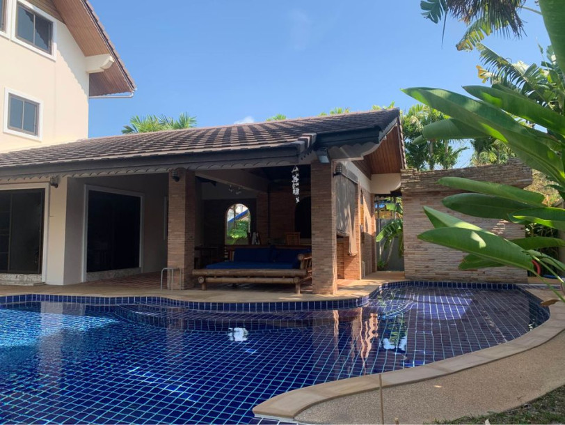 Architectural in Perfect Condition 4 Bed 5 Bath with Private Pool in Rawai-2