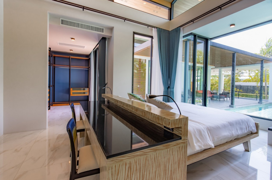 Luxury pool villa Four Bedroom Five Bathroom in Naiharn-36
