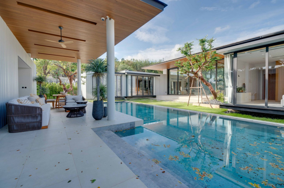 Botanica Foresta | The modern luxurious Pool Villa Three bedrooms Three bathrooms in Cherngthalay-8