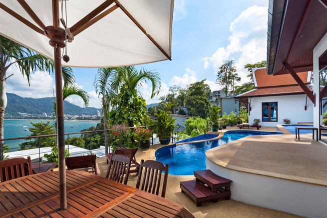 Luxurious 7-Bed, 7-Bath, Villa for Sale in Patong Beach, Phuket-11