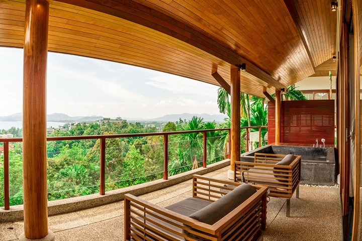 Baan Thai Surin: A Grand Villa 4 Bed 5 Bathwith Panoramic Sea Views in Surin, Phuket-32