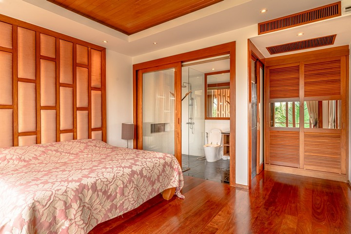 Baan Thai Surin: A Grand Villa 4 Bed 5 Bathwith Panoramic Sea Views in Surin, Phuket-24