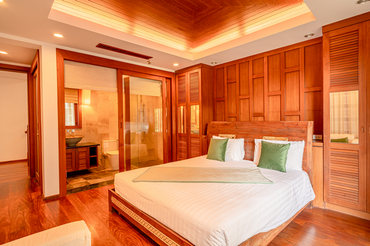 Baan Thai Surin Hill | 4 Bed 4 Bath : A Spacious Sea View Villa For Sale in Surin-21