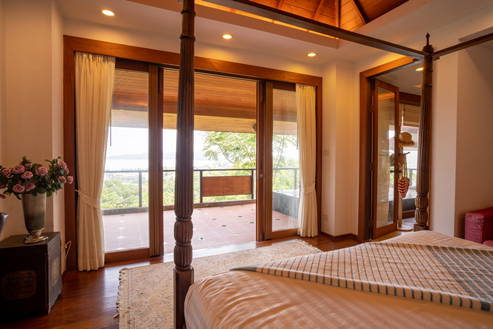 Baan Thai Surin Hill | 4 Bed 4 Bath : A Spacious Sea View Villa For Sale in Surin-32