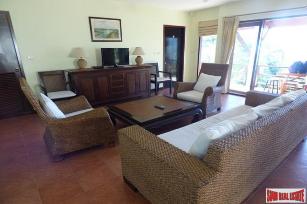 Magnificent 4 bedroom, 4 bathroom Seaview villa on hill side in Patong-4
