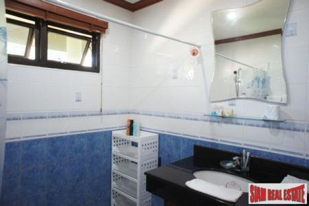 Nakatani Village Estate | Three Bedroom Luxury Villa For Rent in Patong-16