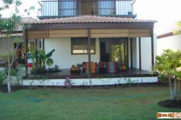 5 bedroom house with pool and separate apartment, Chalong-6