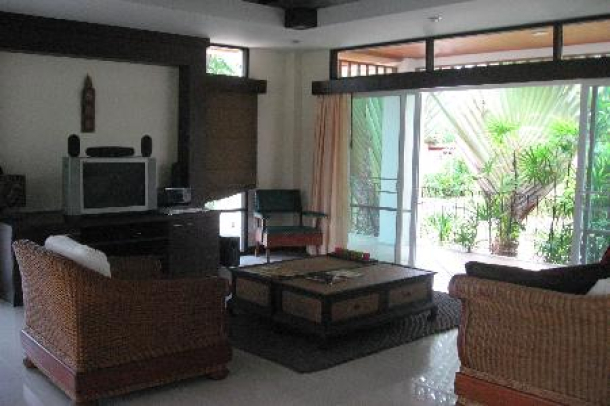 Outstanding 3 bedroom, 3 bath Home in the Royal Estate The Park Nai Harn-2