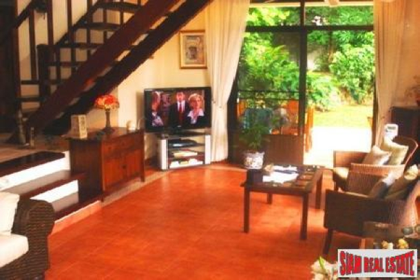 Beautiful 3 to 4 bedroom, furnished home in Nai Harn-16