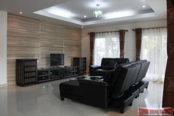 Luxurious private development in Chalong-12