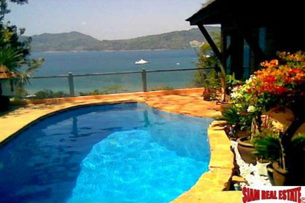 Luxurious, 3 bedroom home overlooking Patong Bay.-1