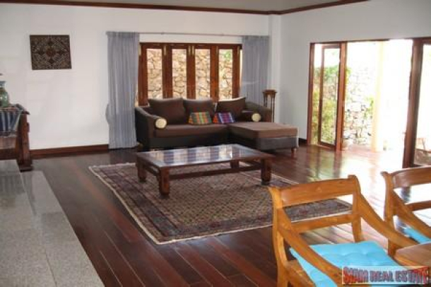 Luxurious, 3 bedroom home overlooking Patong Bay.-7