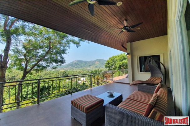Kathu Golf View Villa near Loch Palm with Large Pool, 4 km from BIS-1