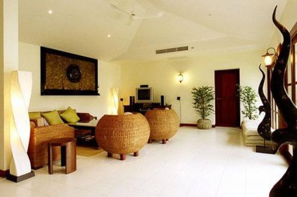 Courtyard Villas | Beautiful Private pool Villa in the grounds of Loch Palm Golf Course-3