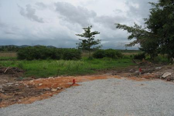 Small plots of land in Chalong-4