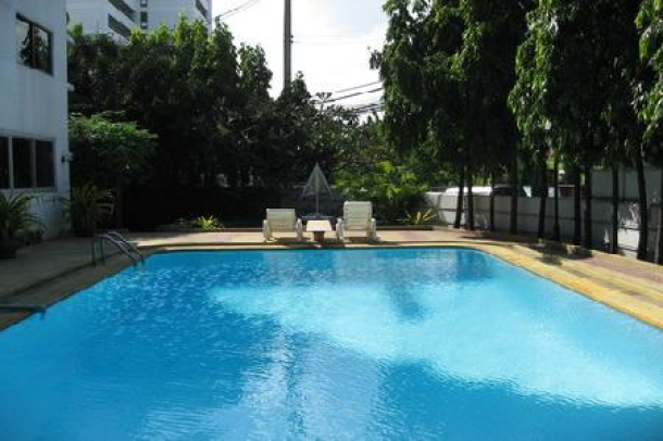 Executive Mansion | Three Sumptuously Furnished Condos for Rent on Phorm Phong-1