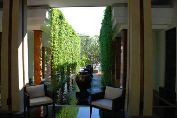 Phayathai, House with garden to let in central location-17