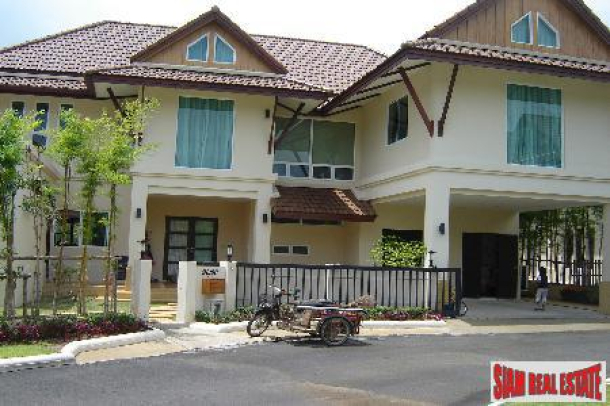 Woodlands Estates | Large Contemporary 6 Bedroom Koh Kaew House with Swimming Pool for Sale-1