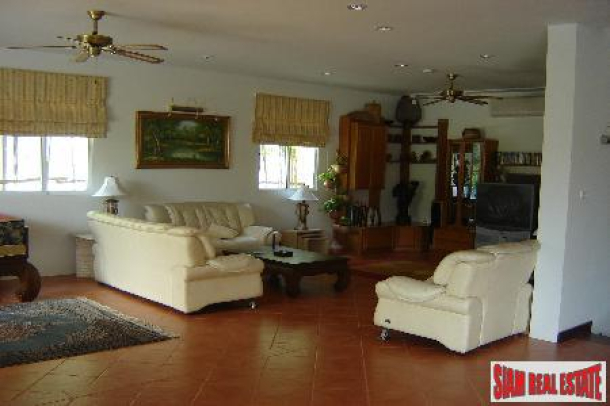 Woodlands Estates | Large Contemporary 6 Bedroom Koh Kaew House with Swimming Pool for Sale-6