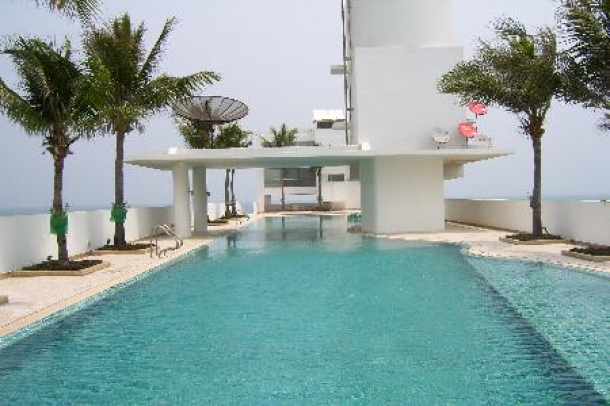 Gorgeous Condominium In Hua Hin On The Beach 3 Bedrooms 3 Bathrooms And Maid Quarters-2