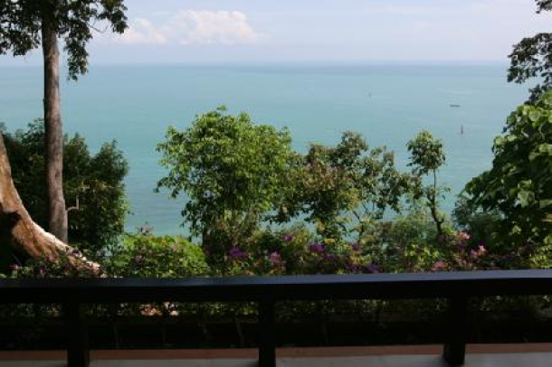 Sri Panwa | Stunning House with Sea Views from all Four Bedrooms and Infinity Pool for Holiday Rental-4