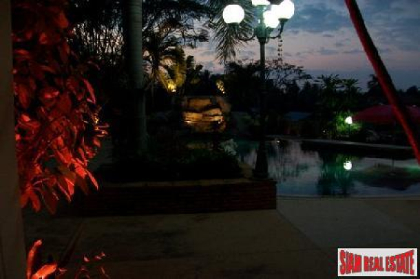 Big private estate set on 8.0 Rais of land! - Pattaya-18