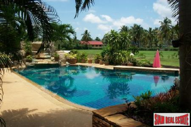 Big private estate set on 8.0 Rais of land! - Pattaya-9