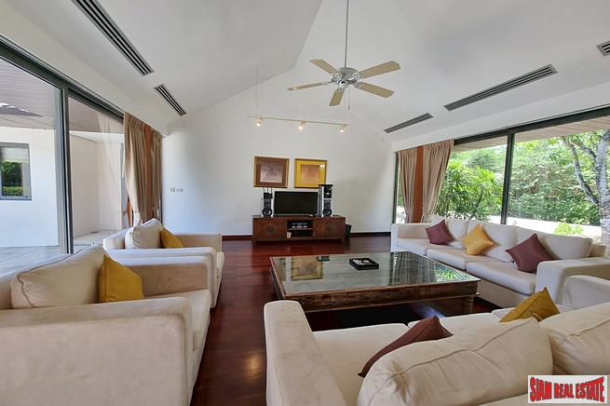 Rawai Villas | Elegant  3 Bedroom Pool Villa with Sauna  for Rent in Rawai-8
