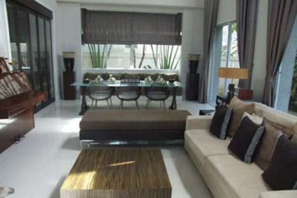 Baan Issara Rama9, Marvelous Estate for sale in one of the most prestigious housing development.-2