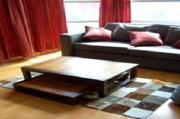 AP City Smart | Modern Two Bedroom  Condo for Rent in Sukhumvit 18 Asoke Area-1