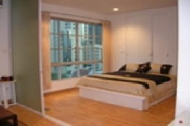 AP City Smart | Modern Two Bedroom  Condo for Rent in Sukhumvit 18 Asoke Area-2