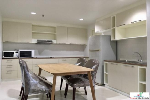 Baan Suanpetch | Newly Renovated 2 Bedroom Condo for Rent in Phrom Phong-2