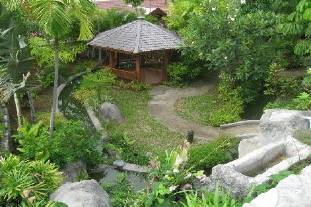 Luxury 3 Bedroom House for Holiday Rental, Big Garden with Waterfall, Swimming Pool and Sea-Views in Patong, Phuket-5