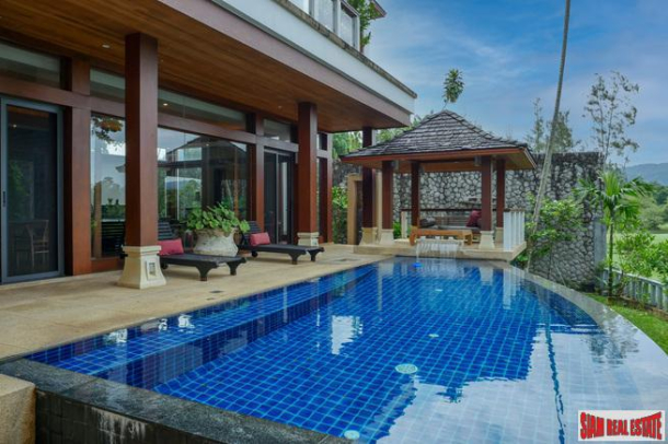 Contemporary Designed, Luxury 4 Bedroom House with Swimming Pool and Jacuzzi-2